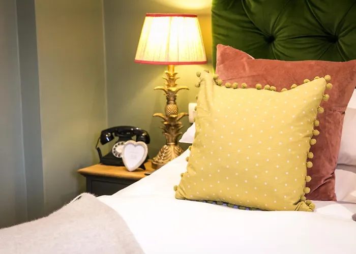 Leeds Castle Stable Courtyard Bed And Breakfast
