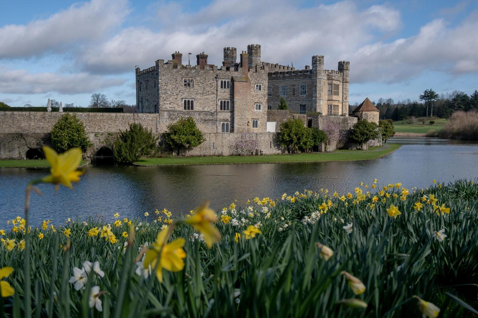 Leeds Castle Stable Courtyard Bed And Breakfast *